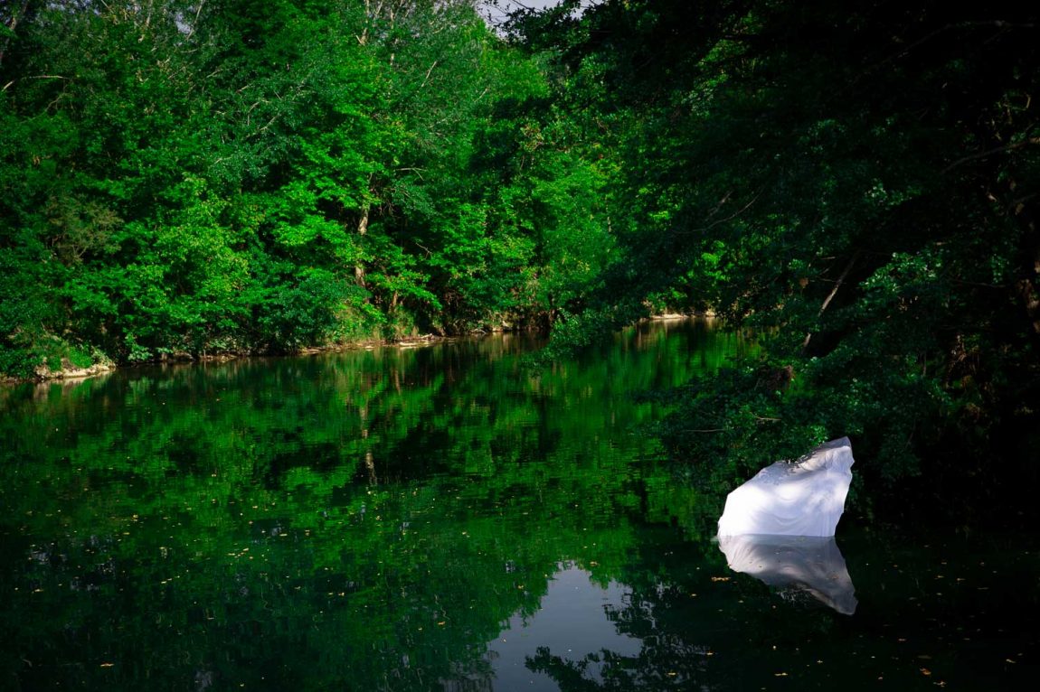 Et au milieu coule la rivière #02digigraphie - 60x90 cm