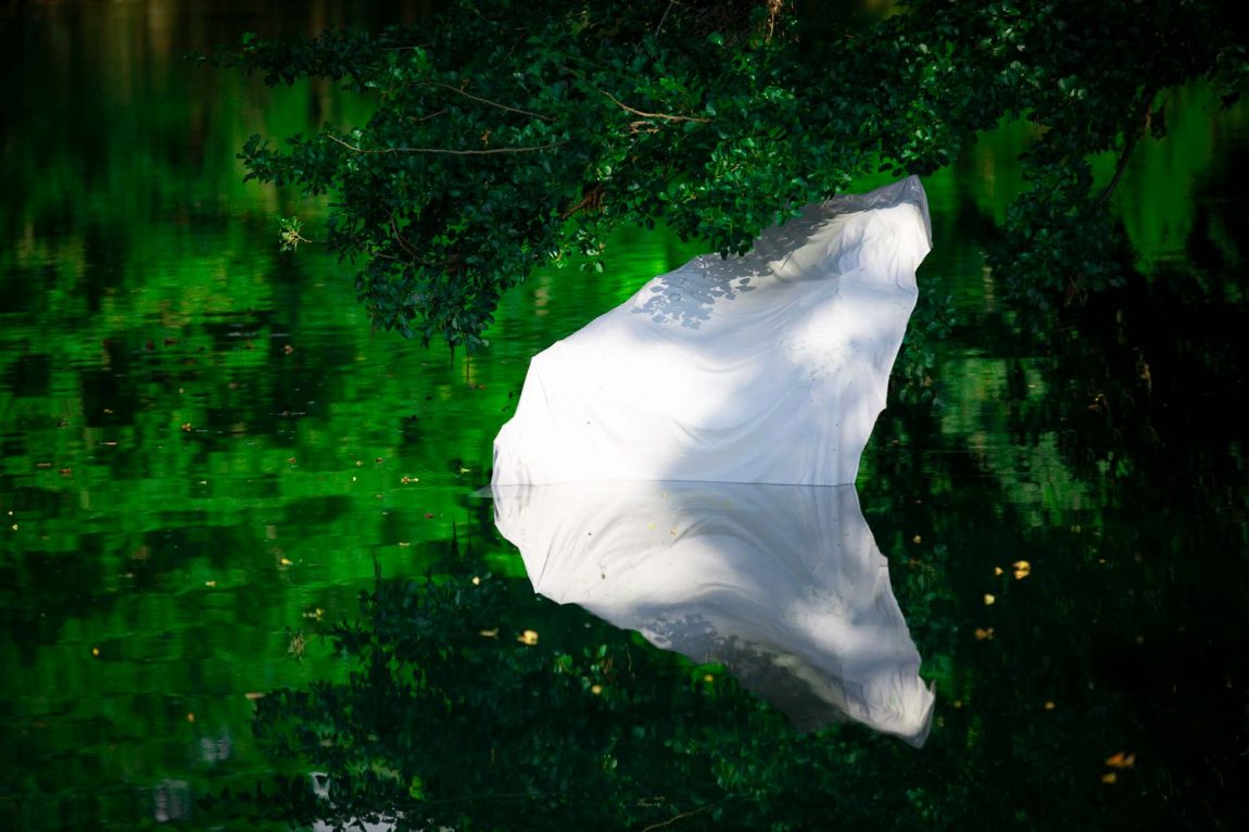 Et au milieu coule la rivière #05digigraphie - 60x90 cm